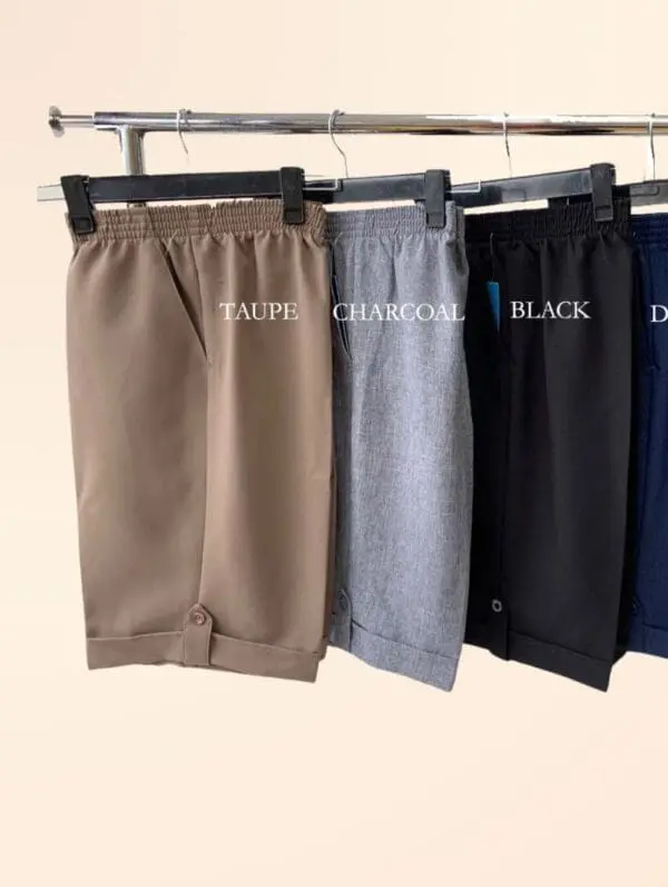 Sandra shorts (2019)