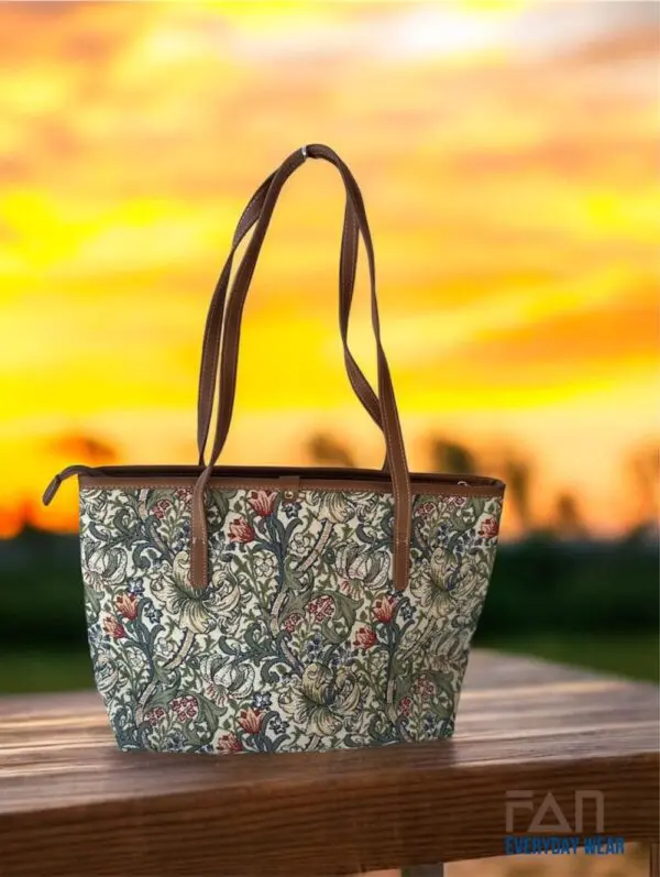 Tapestry bag for women — Fan Everyday Wear