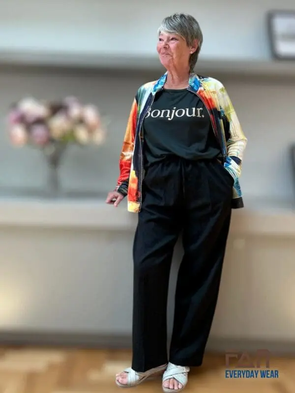 Velvet jacket for women — Fan Everyday Wear