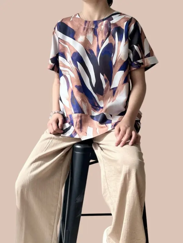 Alternative view of Printed Tunic (TP 2503)